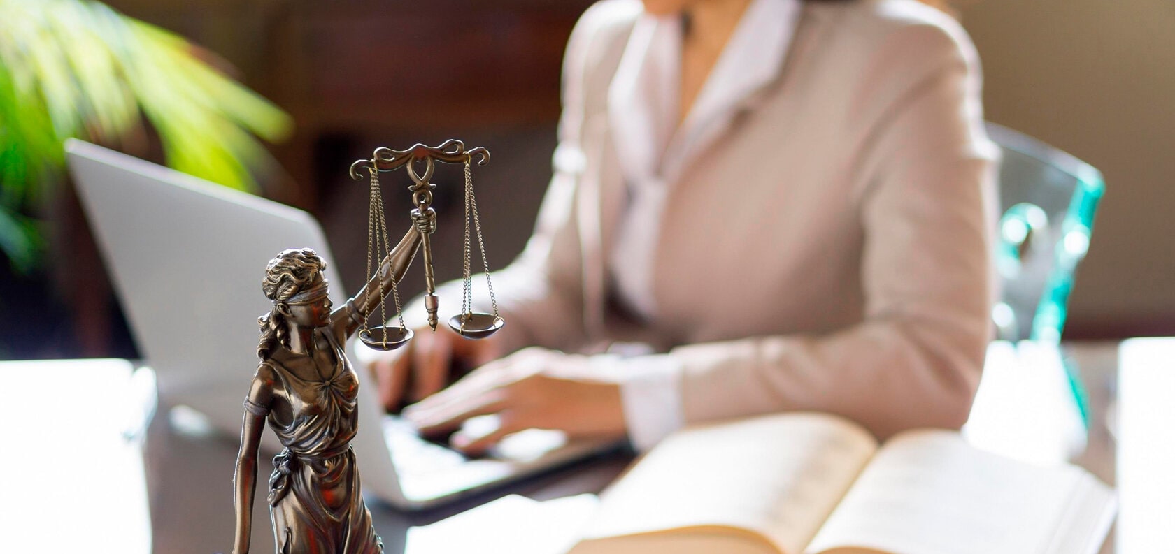 Юридическая помощь: универсальный гид по защите прав и решению правовых вопросов - 4